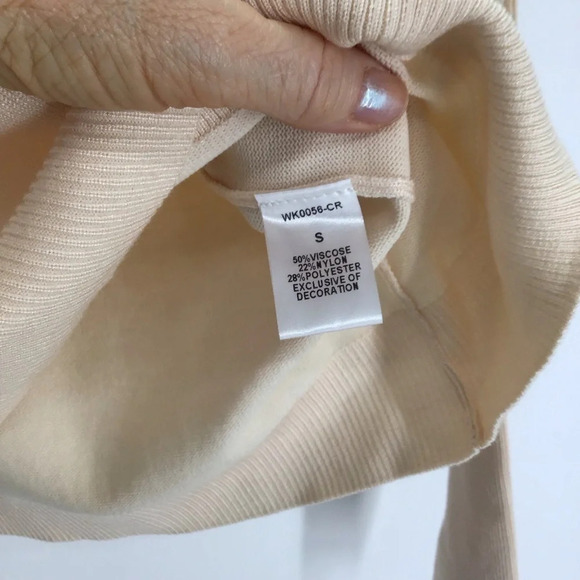 T H M L Women’s Sheer Puff Sleeve Sweater Top Creme NWOT Size Small - Picture 7 of 8